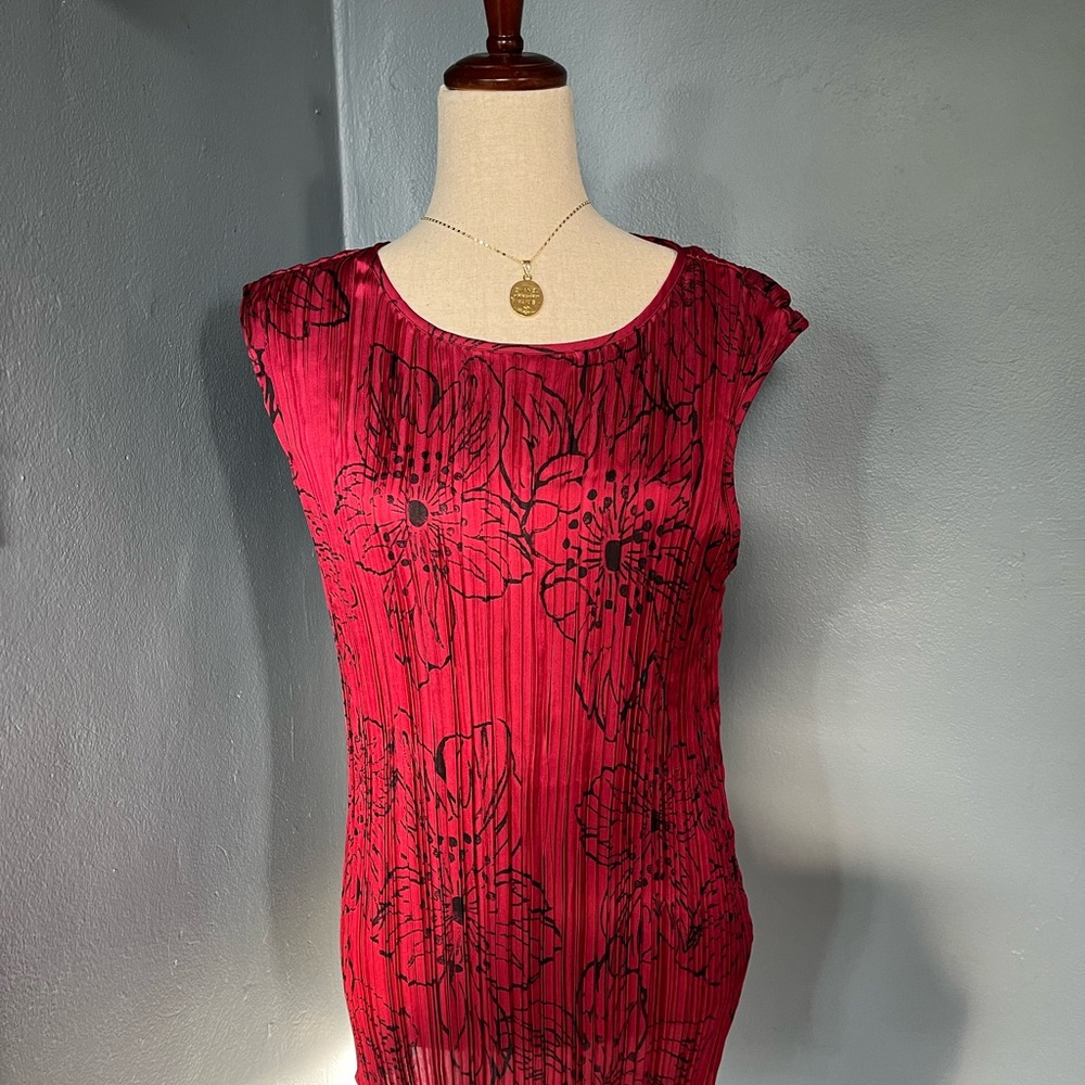 NWOT Kate & Mallory Floral Red Sleeveless Top size 1x